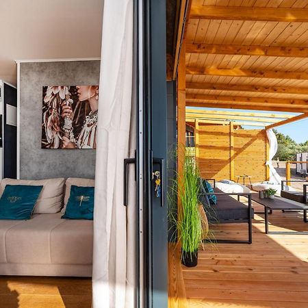 C'Est La Vie Villa Drage Exterior photo